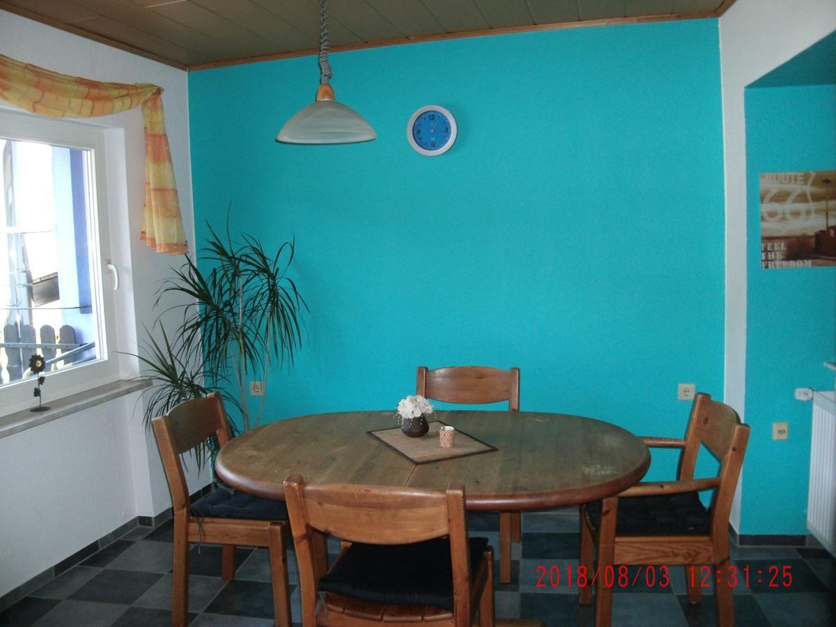 Ferienwohnung In Vino Veritas ノイマゲン・ダオン エクステリア 写真